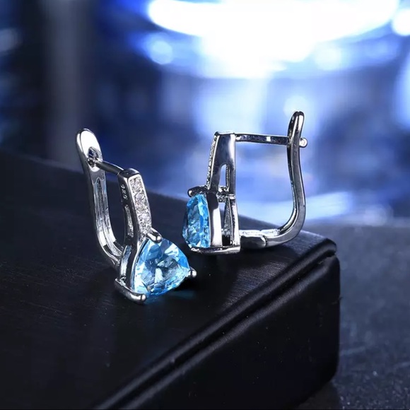 Sterling Silver925  Sky Blue Topaz Earrings - Picture 5 of 5